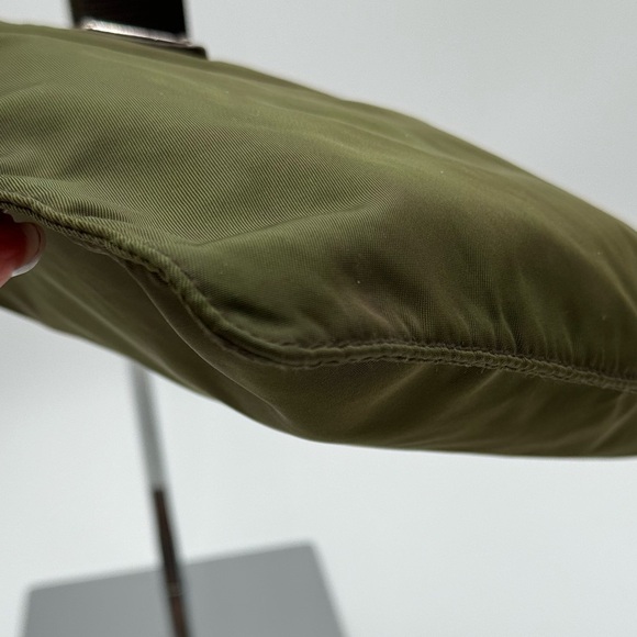 Prada - Authentic - Nylon/Canvas Messenger Crossbody - Green - Picture 4 of 16
